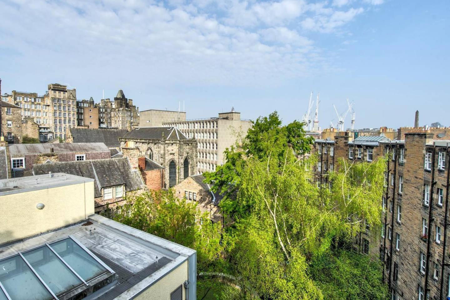 Guestready - Modern 2Br Home On The Royal Mile! EDI Eksteriør bilde