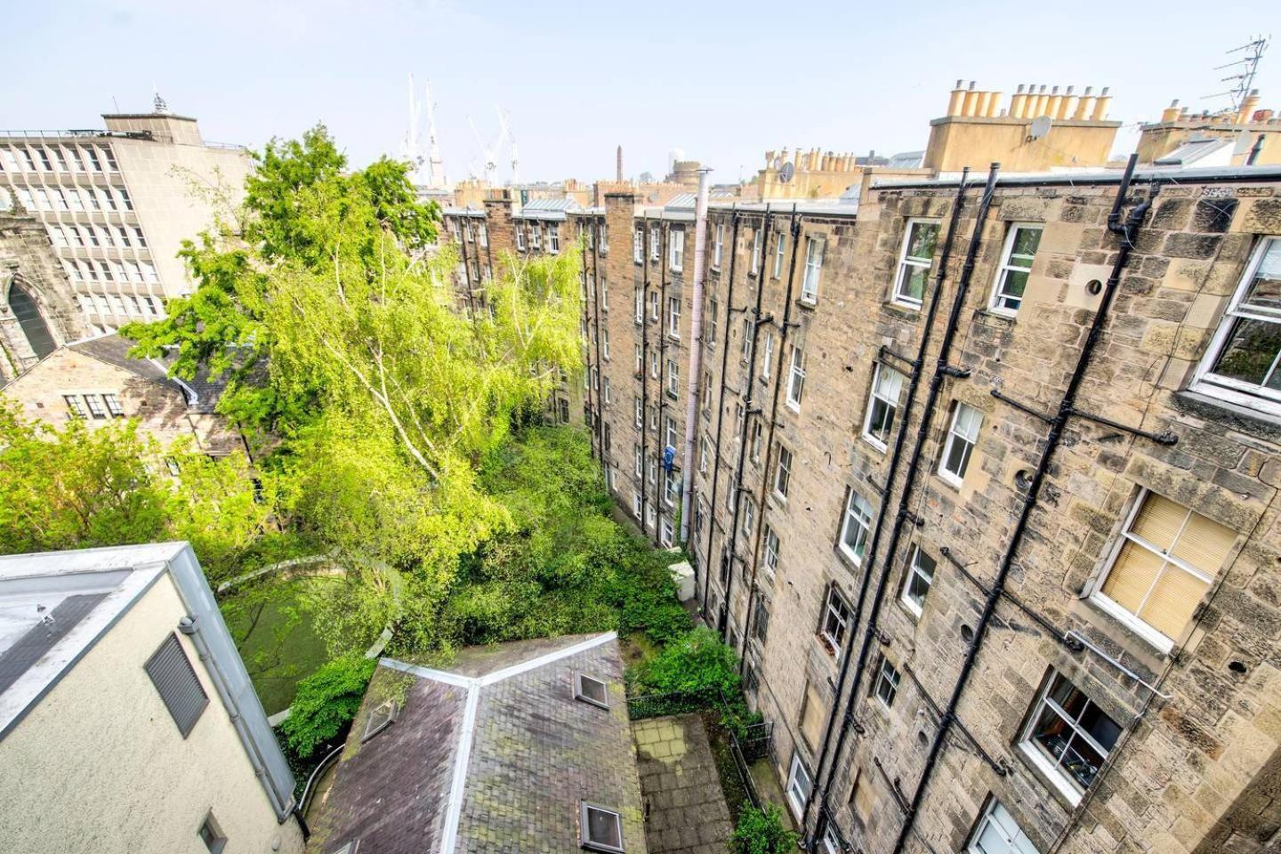Guestready - Modern 2Br Home On The Royal Mile! EDI Eksteriør bilde